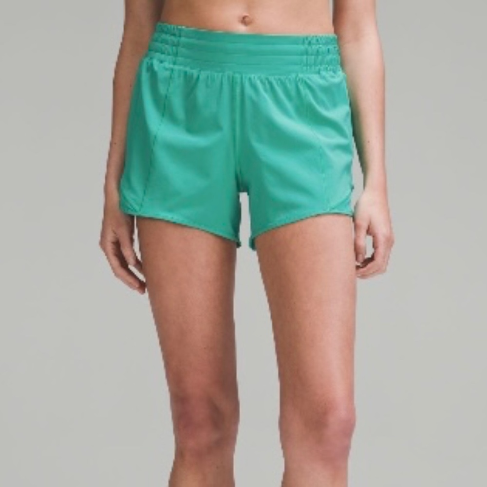 Lululemon Hotty Hot High Rise Short 4”